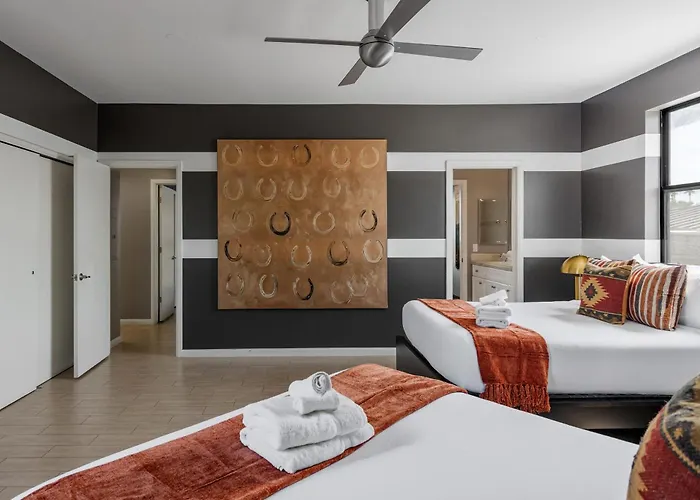 Vega - Private Balcony - In Old Town Dom wakacyjny Scottsdale